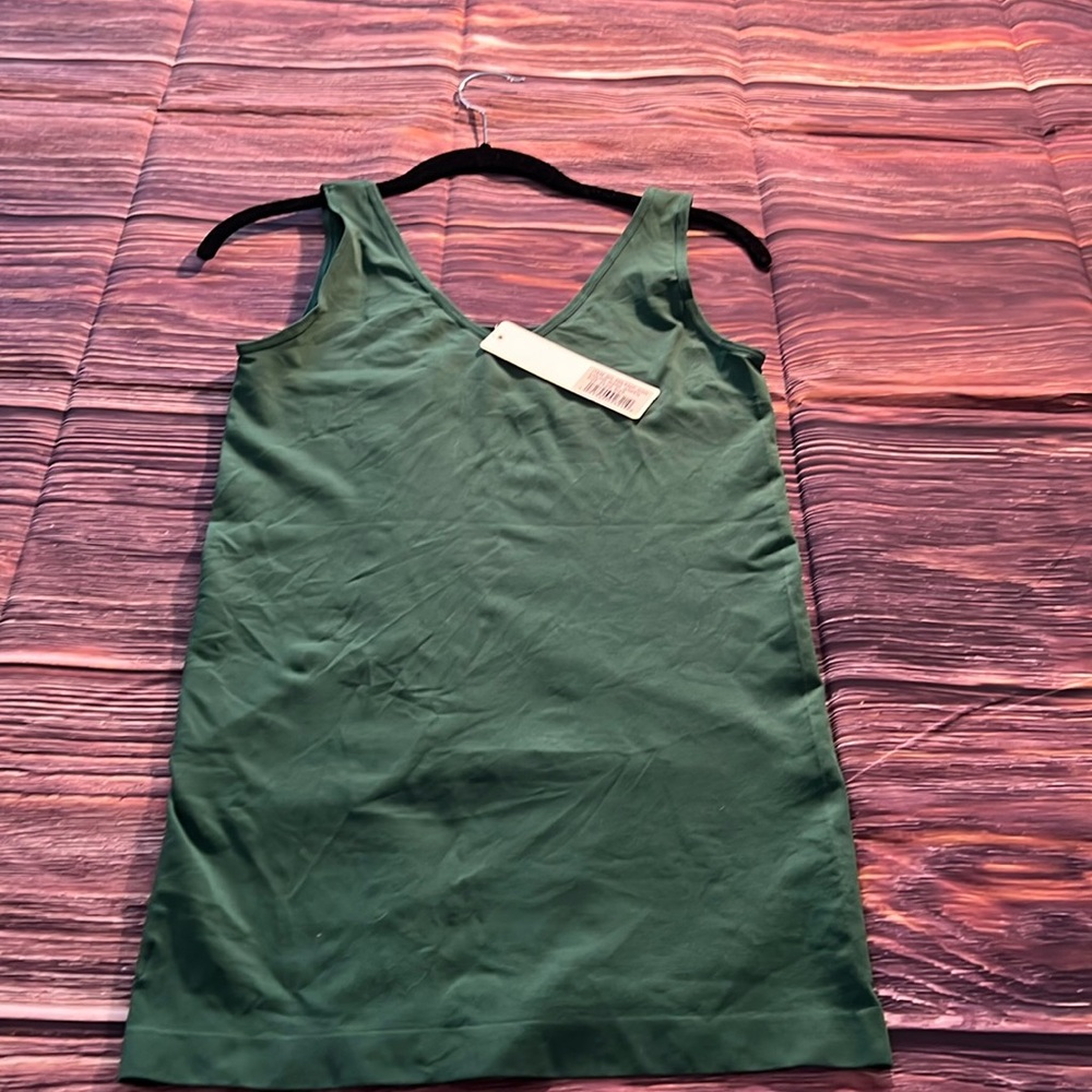 Layering tank